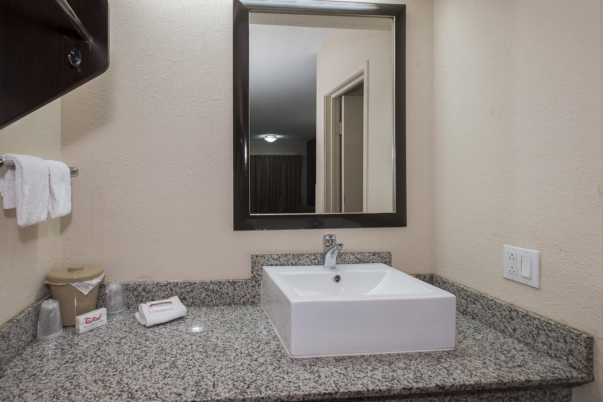 Red Roof Inn Columbus East- Reynoldsburg Brice Ngoại thất bức ảnh